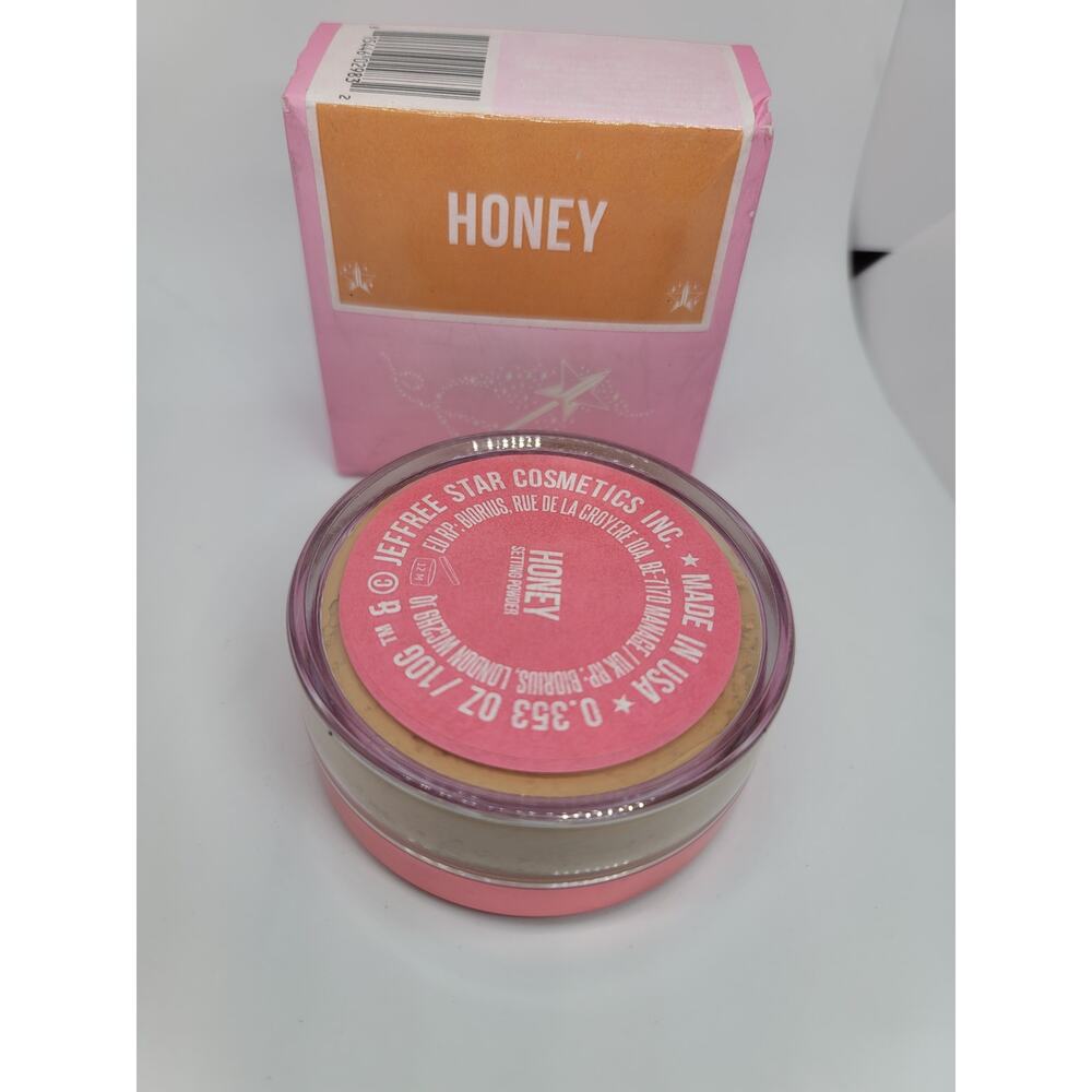 Jeffree Star Magic Star Setting Powder in Honey - Picture 3 of 5